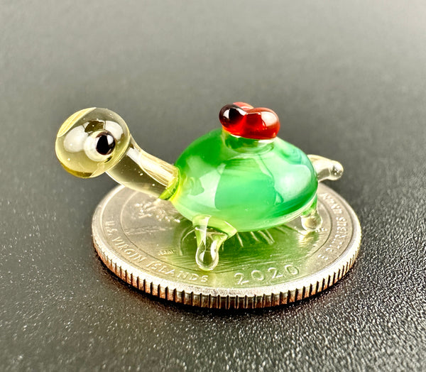 "Sunny & Dot" Mini Turtle